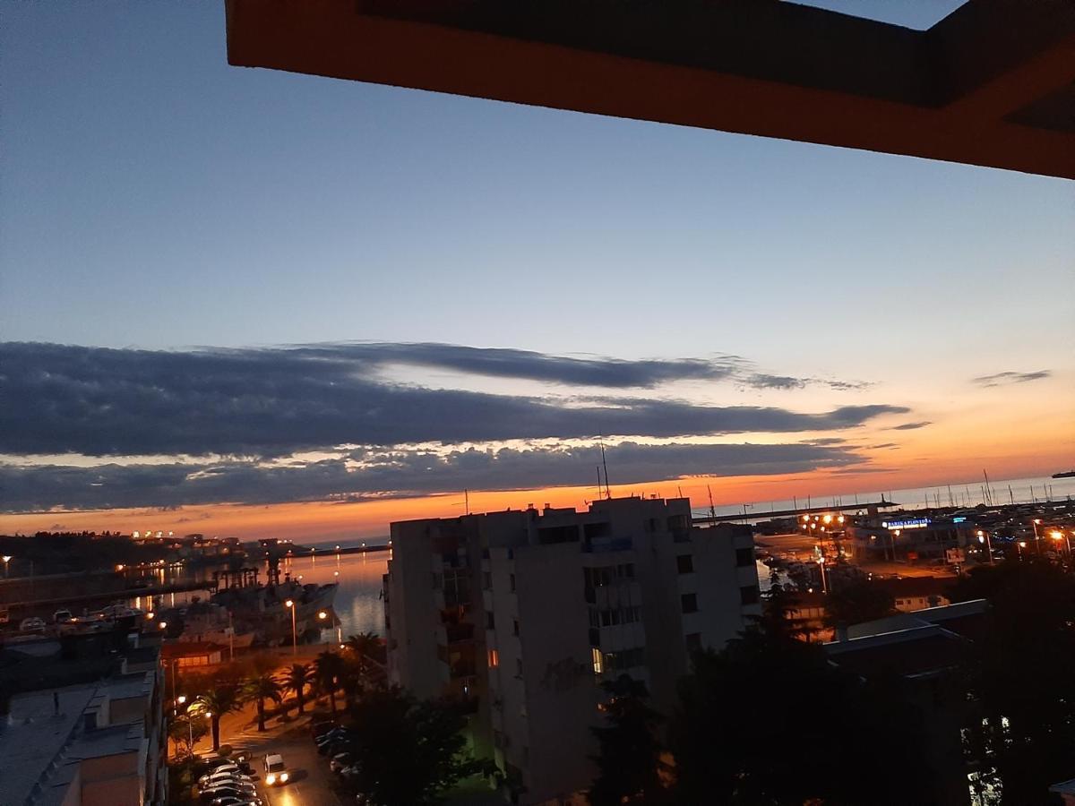 Beki Apartment 巴尔 外观 照片